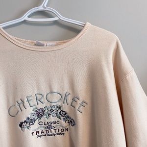 SOLD ❤️ Floral Sweater 🤩